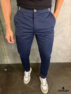 (Compre 1 Leve 3) A Calça Catraca Mônaco Que Seu Corpo Merece – Estilo, Conforto e Caimento Perfeito + BRINDE: Relógio de Luxo Poedegar